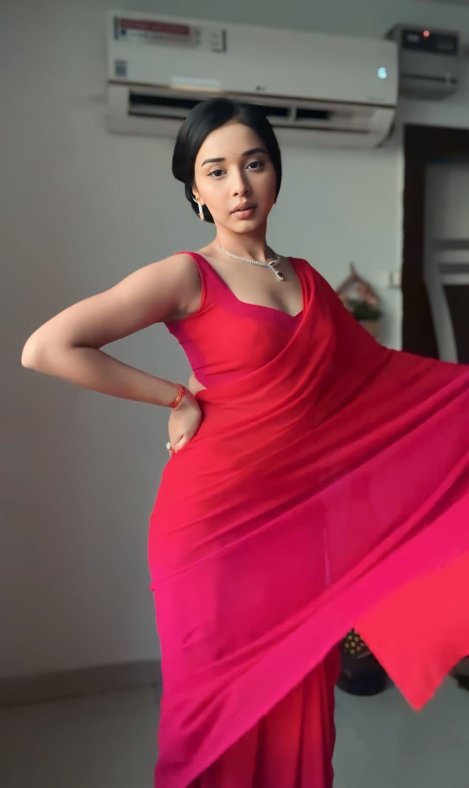 Mesmeric 1-Minute Ready To Wear Red and Pink Georgette Saree