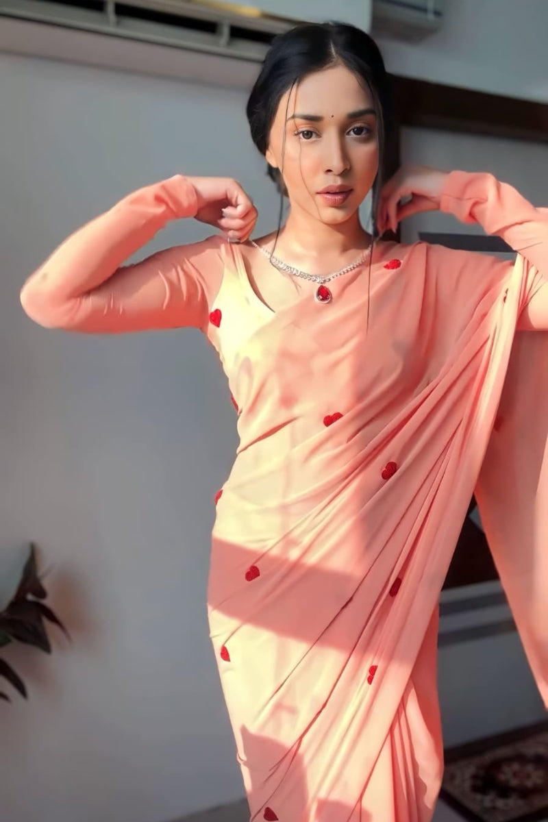 Prominent 1-Minute Ready To Wear Peach Georgette Saree