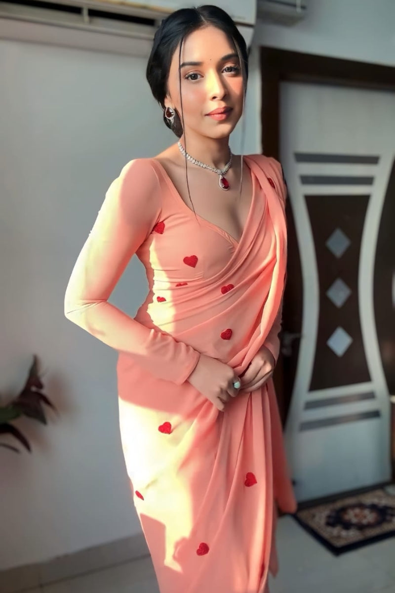 Prominent 1-Minute Ready To Wear Peach Georgette Saree