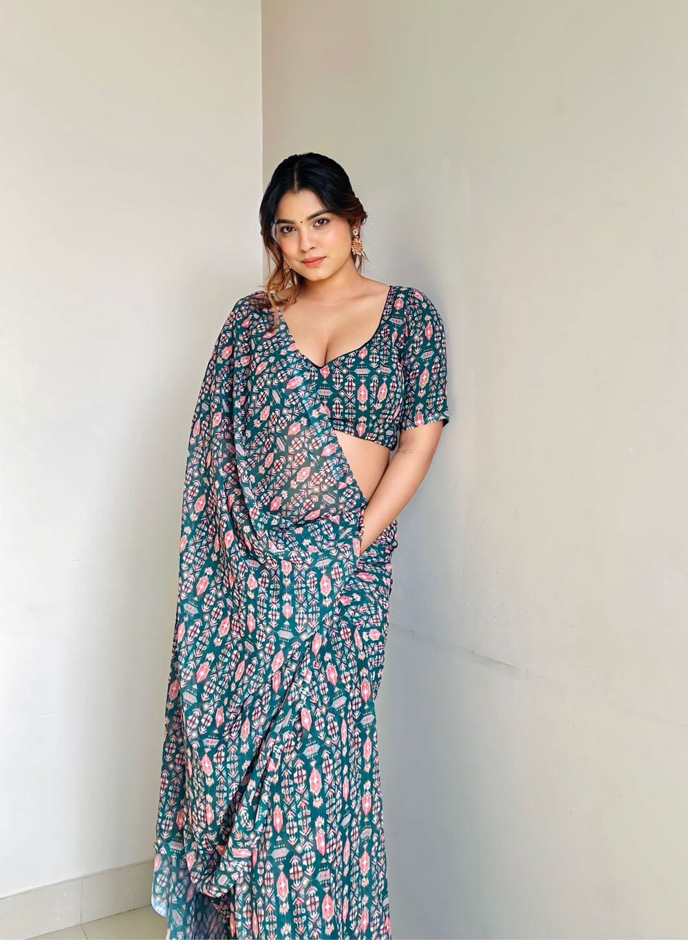 Dalliance 1-Minute Ready To Wear Rama Georgette Saree